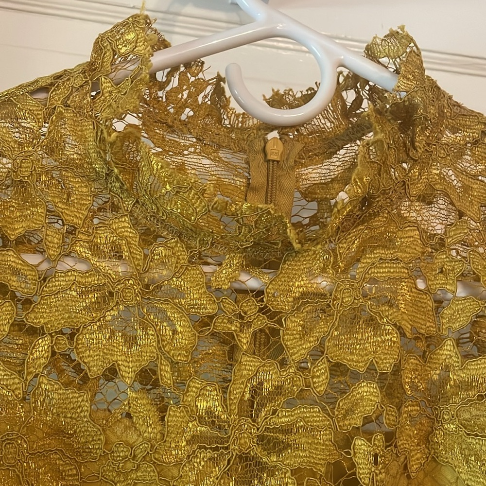 Dress - Picture 3 of 4